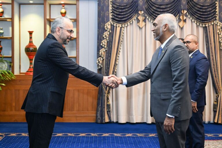 މެދުއިރުމަތީގައި ހަމަޖެހުން ގާއިމުކުރަން ރާއްޖޭގެ އެހީ އީރާނަށް ލިބޭނެ: ރައީސް
