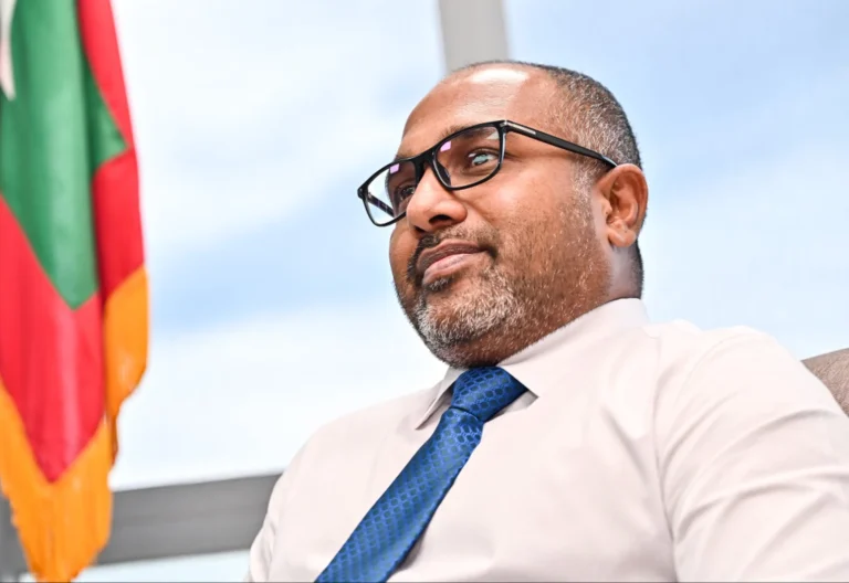 ބުލީކުރުން ޖިނާއީ ކުށަކަށް ހަދައި ހަރުކަށި ފިޔަވަޅު އަޅަން މަޝްވަރާކުރަން ފަށައިފި
