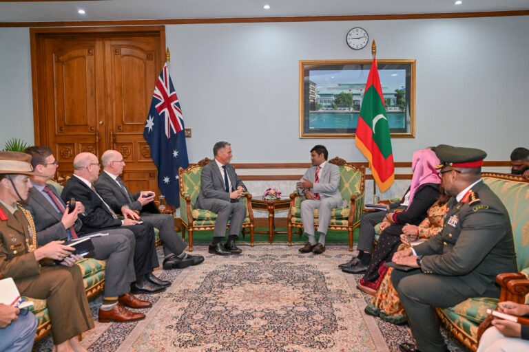އޮސްޓްރެލިއާގެ ބޮޑުވަޒީރުގެ ނައިބު ނައިބު ރައީސާ ބައްދަލުކުރައްވައިފި