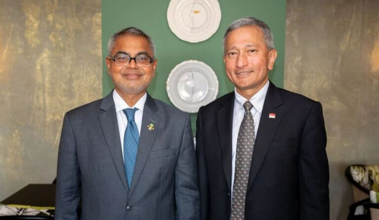 މިނިސްޓަރު ތޯރިގު ސިންގަޕޫރުގެ ޚާރިޖީ ވަޒީރާ ބައްދަލުކުރައްވައިފި