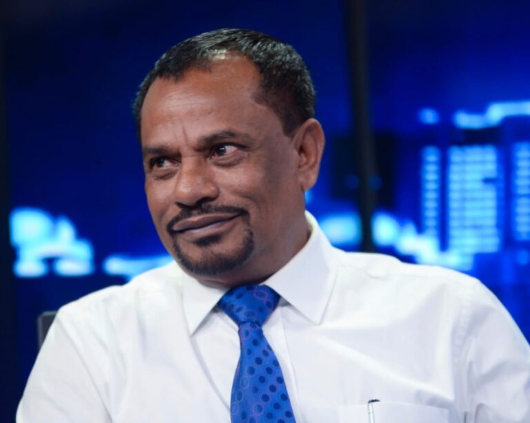 ކުރީގެ މެންބަރު ރަޝީދުގެ ހަނދާނުގައި މަޖިލީހުގައި ސުކޫތެއް