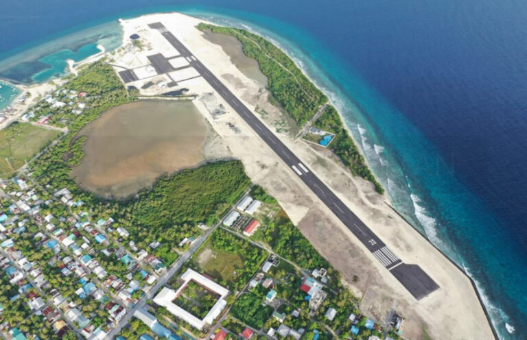 މޫސުން ގޯސްވެ ކުޅުދުއްފުށީ އެއާޕޯޓަށް ނުޖެއްސި ބޯޓެއް އަބުރާ މާލެއަށް
