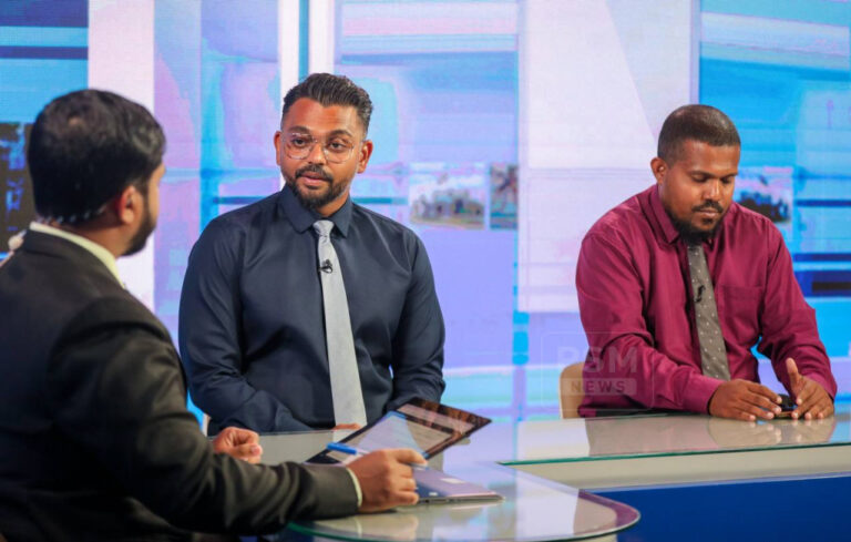 ހައްޖުވެރިން އެނބުރި އައުމަށްފަހު މަދުވެގެން ދެ ހަފުތާ ވަންދެން ބޮޑެތި އެއްވުންތައް ބޭއްވުމުން ދުރުހެލިވާންޖެހޭ: ޑރ. އިޔާޒު