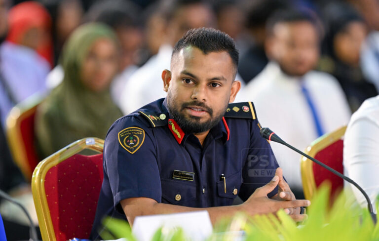 ޝަރީޢަތް ނިމެންދެން ޝަމްޢާން ބަންދުކުރަން ކުރި ހުކުމް ބާތިލް ނުކުރެވޭނެ ކަމަށް ސުޕްރީމް ކޯޓުން ނިންމައިފި