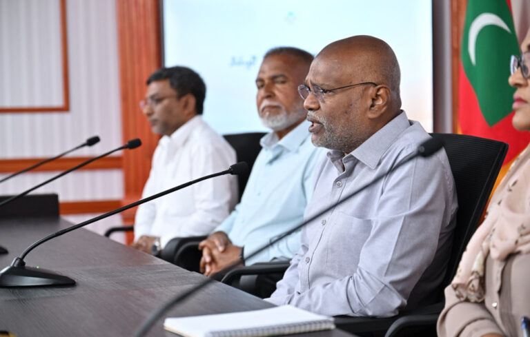 ޔުމްނު ވެއްޓުނު މައްސަލައިގަ ތަހުޤީގު ނިންމައި ކޮމިޝަނުގެ ރިޕޯޓް 2 ހަފްތާތެރޭ ރައީސަށް އަރުވަނީ