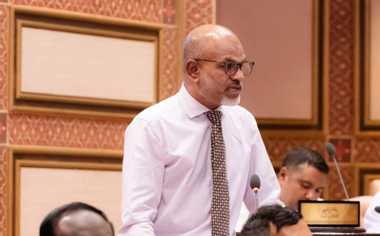 އުއްތަމަ ފަނޑިޔާރުގެ ރިޓަޔާމެންޓް ޕެންޝަން ބޮޑުކުރަން ނާޒިމް ތާއީދުކުރައްވައިފި