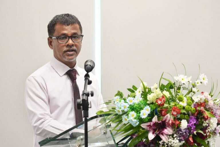 ބޮޑެތި ބަލިތަކުގެ ވާހަކަދައްކާ އިރު، ލައިފްސްޓައިލަށް ބަދަލު ގެނެސް ފަރުދީ ޒިންމާ ވެސް އަދާކުރަން ޖެހޭ: ނާޒިމް