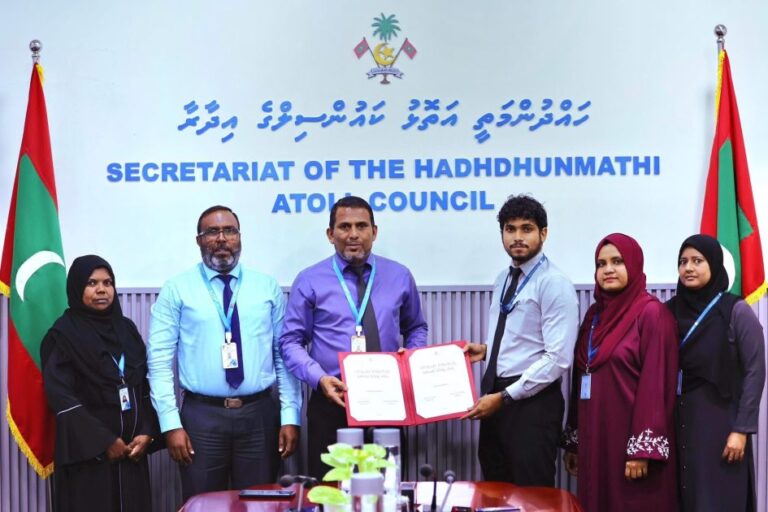 ލ. އަތޮޅުގައި އައިޑީކާޑް ޕްރިންޓް ކުރުމުގެ ޚިދުމަތް ފަށައިފި