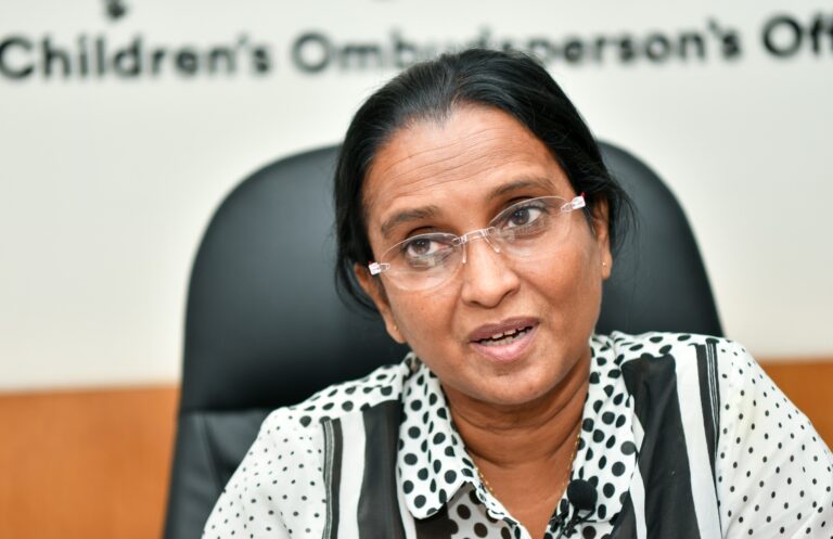ޗިލްޑްރަންސް އޮމްބަޑްސް ޕަރސަން ނިޢުމާތުގެ މަގާމުގެ މުއްދަތު އިތުރުކުރަން ކޮމިޓީއަށް ފޮނުވައިފި