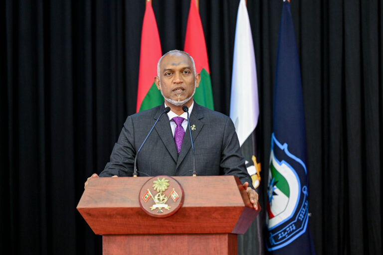 އެހީ ހޯދިޔަސް، އެހެން ބަޔަކު އައިސް ގައުމުގެ ކަންކަމާ ހަވާލުވުމަކީ ސަރުކާރުގެ ސިޔާސަތެއް ނޫން: ރައީސް 