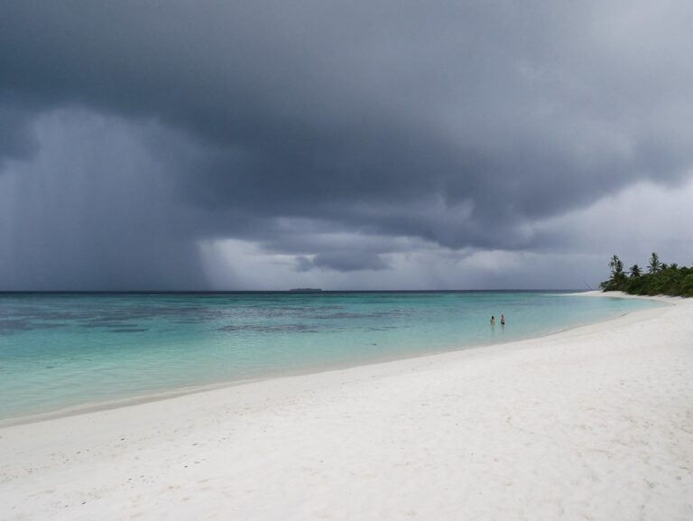 ކުރިއަށް އޮތް ހަތަރު ދުވަހުވެސް މޫސުން ވަަރަށް ގޯސްވެދާނެ: މެޓް އޮފީސް