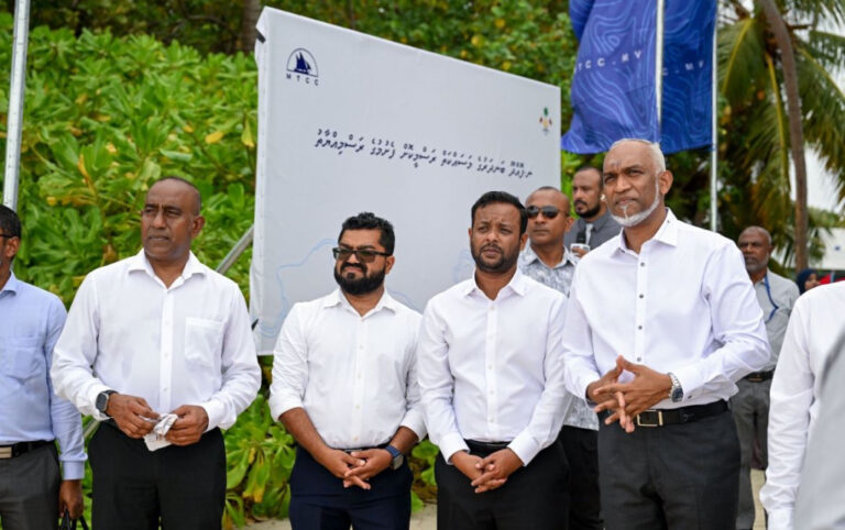 ފޮއްދޫ ބަނދަރު ތަރައްޤީ ކުރުމުގެ ޢަމަލީ މަސައްކަތް ރަސްމީކޮށް ފަށައިފި