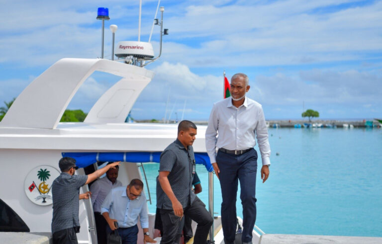 ރައީސް ނ. އަތޮޅުގެ މީހުން ދިރިއުޅޭ ރަށްރަށަށް ކުރައްވާ ދަތުރުފުޅެއް ފައްޓަވައިފި