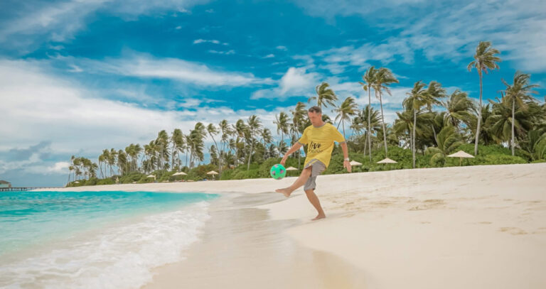 އޯވެން އާއި އެކު ރާއްޖޭގައި ފުޓްބޯޅަ ކޭމްޕެއް ބާއްވަނީ