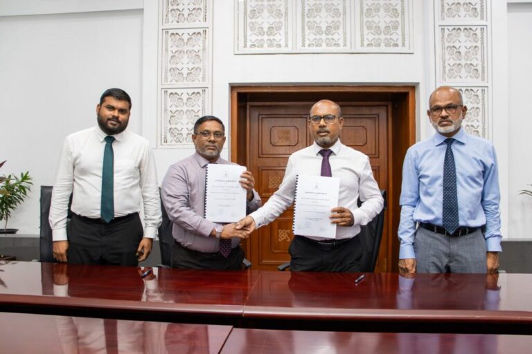 އިތުރު 11 ރަށެއްގެ މަގު ޒަމާނީ ފެންވަރަށް ތަރައްގީކުރަން އާރްޑީސީއާ ހަވާލުކޮށްފި