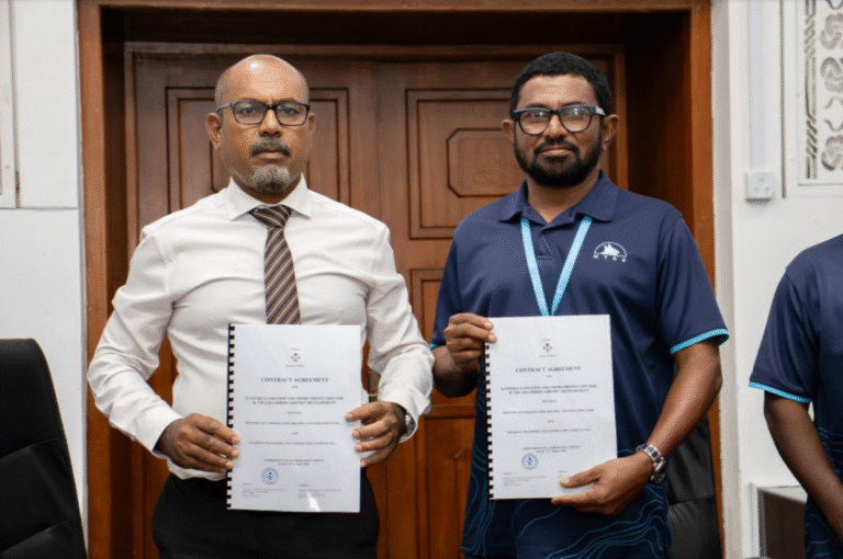 ތުޅާދޫގައި އެއާޕޯޓް އެޅުމަށް ބޭނުންވާ ބިންހިއްކަން އެމްޓީސީސީއާ ހަވާލުކޮށްފި