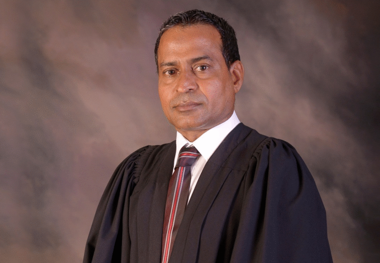 އުއްތަމަ ފަނޑިޔާރުގެ މަޤާމަށް ޢަބްދުލްޣަނީ އައްޔަންކުރުން ދިރާސާކުރުމަށް ކޮމިޓީއަށް