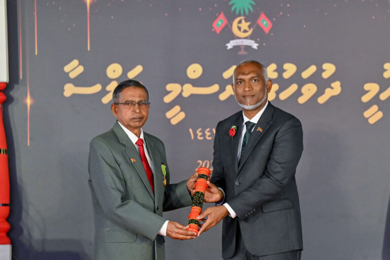 ޤައުމީ ދުވަހުގެ ރަސްމީ ޖަލްސާގެ ތެރެއިން