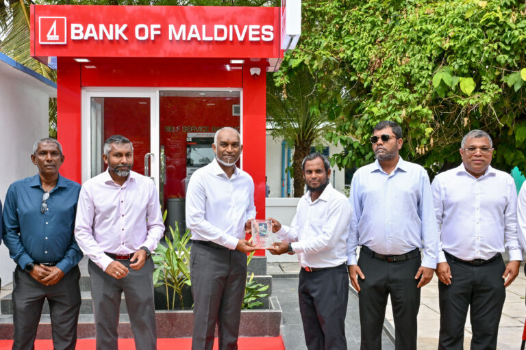 އޭޓީއެމް މެދުވެރިކޮށް ބީއެމްއެލްއަށް ވަންނަ ފައިސާ ދަނީ އިތުރުވަމުން: ޝަރީފް