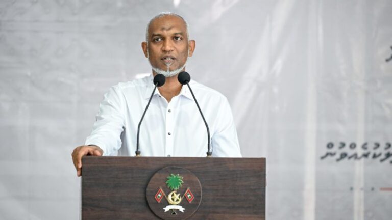 މަތިވެރި އެއާޕޯޓް ދެކޮޅުޖެހޭ ފީސަބަލް އެއާޕޯޓަކަށްވާނެ: ރައީސް