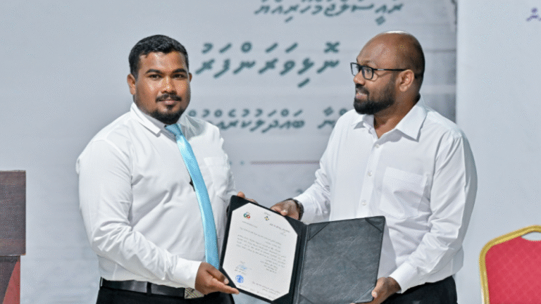 ފަތުރުވެރިކަން ތަރައްޤީކުރުމަށް ނޮޅިވަރަންފަރުގައި ކަނޑައަޅުއްވާފައިވާ ބިން ކައުންސިލާއި ހަވާލުކޮށްފި