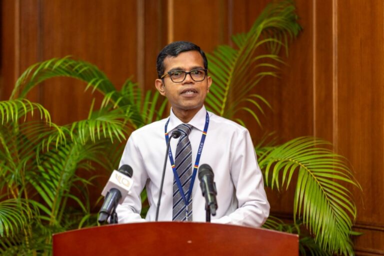އެމްޑަބްލިޔުއެސްސީގެ މެނޭޖިން ޑިރެކްޓަރުގެ މަގާމަށް ފަހުމީ