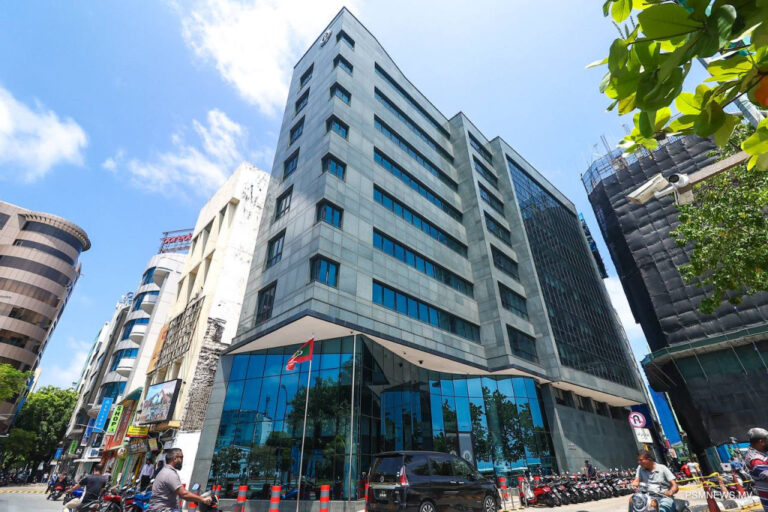 ބޭރުފައިސާއާ ބެހޭ ޤާނޫނުގެ ދަށުން މުޅިން އަލަށް 34 ފަރާތަކަށް ލައިސަންސް ދޫކޮށްފި