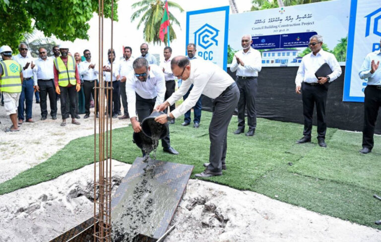ތޮއްޑޫ ކައުންސިލް އައު އިމާރާތުގެ ބިންގާ އަޅައިފި