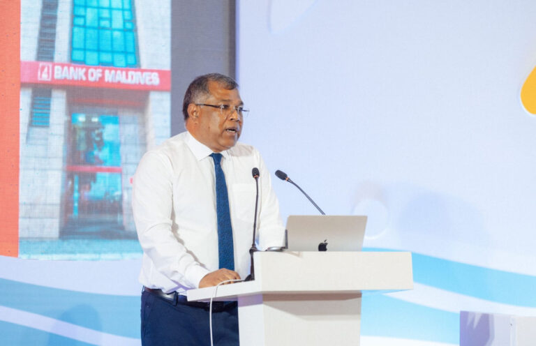 އެސްޑީއެފްސީގެ ޗެއާޕާސަން ކަމަށް ޝަރީފް