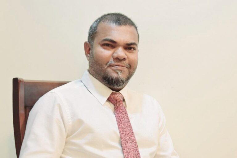 ސްޓެލްކޯގެ މެނޭޖިން ޑިރެކްޓަރު ކަމުން ފަހުމީ ވަކިކޮށް، ޝަމާހު އައްޔަންކޮށްފި