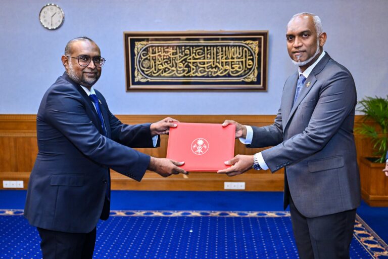 ޖޭއެސްސީގެ މެންބަރު ކަމަށް މުޖުތާޒް އައްޔަންކުރައްވައިފި
