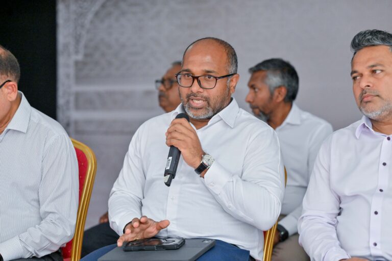 ޑްރަގާ ދެކޮޅަށް ސަރުކާރުން ކުރާ މަސައްކަތުގެ ނަތީޖާ މި އަހަރު ނިމުމުގެ ކުރިން ފެންނާނެ: ވަޒީރު އިހްސާން