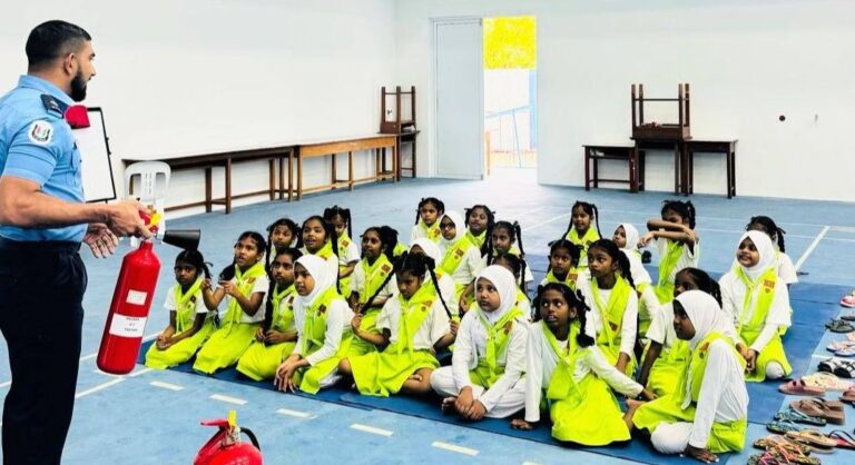 އުނގޫފާރު ސްކޫލު ސްޓަރ ދަރިވަރުންނަށް ”ފަޔަރ ސޭފްޓީ” ސެޝަނެއް ކުރިއަށް ގެންގޮސްފި