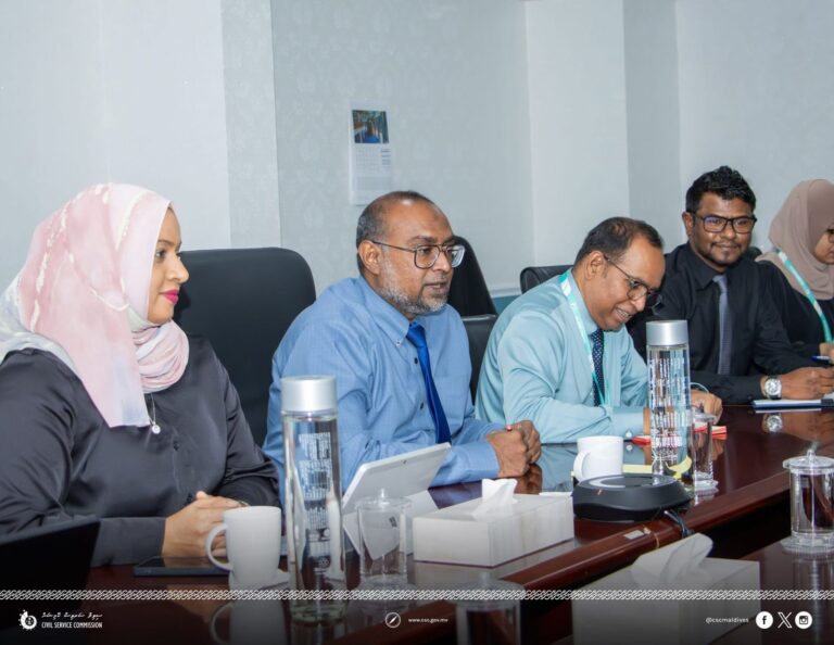 ސިވިލް ސާވިސްގެ ޚިދުމަތުގެ މުއްދަތު ގުނާ ގޮތަށް ގެނައި ބަދަލު ބާތިލުކޮށްފި