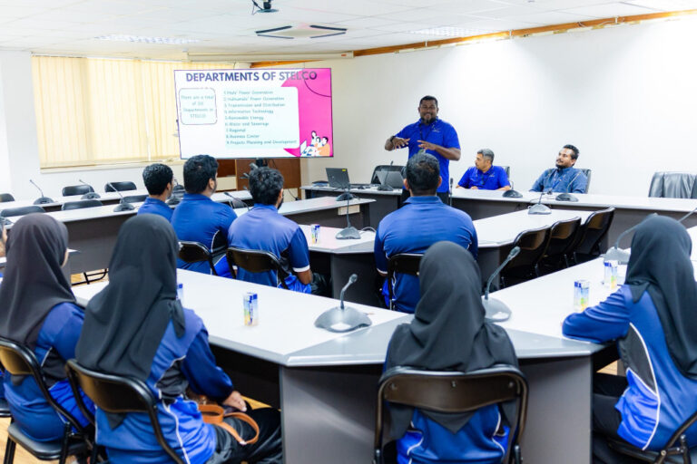 ސީއެޗްއެސްއީ ދަރިވަރުންނަށް ކެރިއާ ގައިޑެންސް ޕްރޮގްރާމެއް ބާއްވައިފި