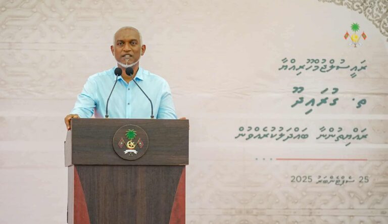 ޑީކޮމްޕްރެޝަން ޗެމްބަރު ޚިދުމަތް ރާއްޖޭގެ 6 ސަރަހައްދަކަށް ފުޅާކުރަން ސަރުކާރުން ނިންމައިފި