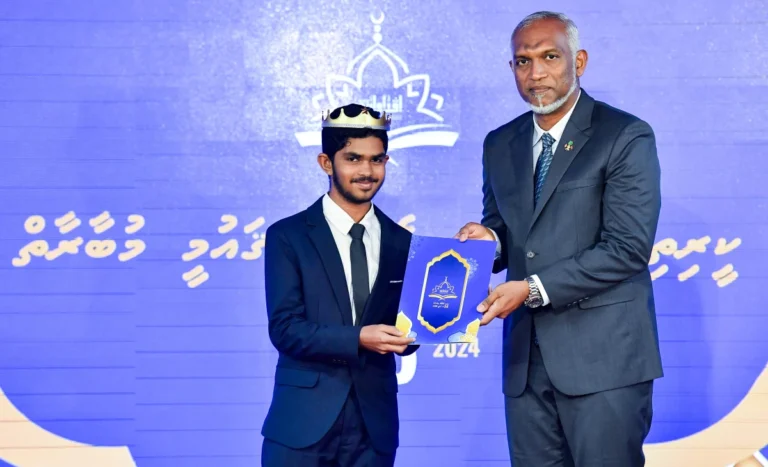ޙާފިޡުންނަށް މެޑެއްޔާއި އިނާމު ދިނުން އޮންނާނީ ރަމަޟާން މަހުގެ 27 ވިލޭރޭ
