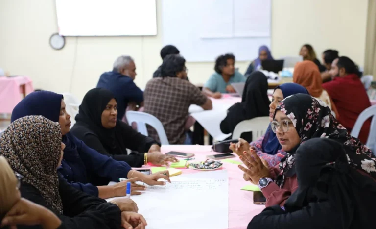 ކުރިމަގު ސައްލާ: ފުރަތަމަ ބައްދަލުވުން ތިލަދުންމަތީގައި މިއަދު އޮންނާނެ