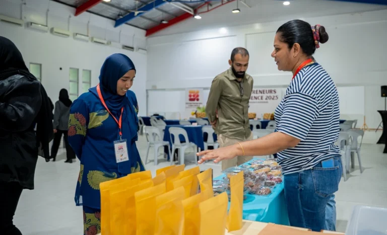 އީރާނުގައި ބާއްވާ “ކިޝް އެކްސްޕޯ” ގައި ބައިވެރިވުމުގެ ފުރުސަތު ދިވެހި ވިޔަފާރިތަކަށް ހުޅުވާލައިފި