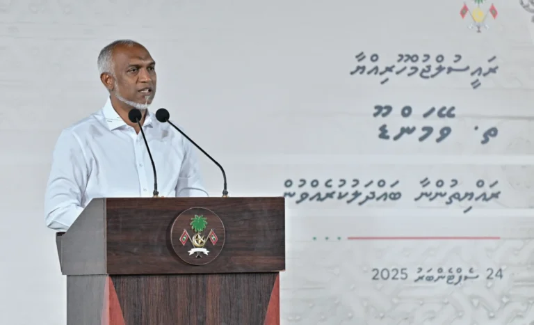 މީހުން ދިރިއުޅޭ ކޮންމެ ރަށެއްގައި ޤުރުއާނާ ބެހޭ މަރުކަޒުގެ ގޮތްޕެއް ޤާއިމުކޮށްދޭނަން: ރައީސް