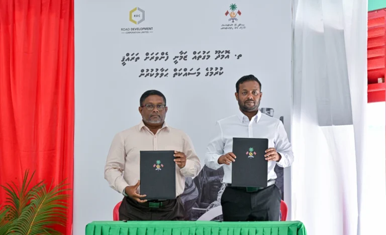 އޮމަދޫގެ މަގުތައް ޒަމާނީ ފެންވަރަށް ތަރައްގީކުރަން އާރުޑީސީއާ ހަވާލުކޮށްފި