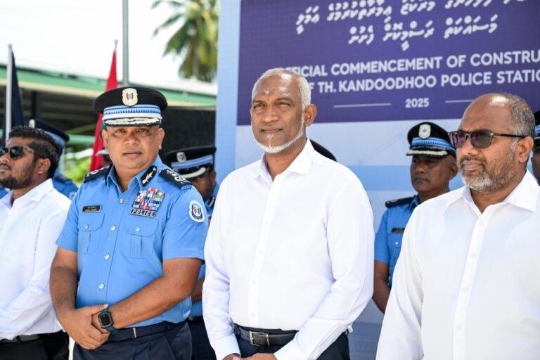 ހަތަރު އަތޮޅެއްގެ ހުރިހާ ރަށެއްގައި ފުލުހުންގެ ޚިދުމަތް ފަށައިފި