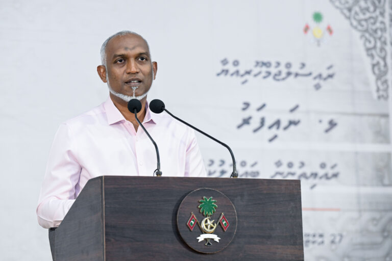 ނައިފަރު ރައްޔިތުންންނަށް ވެވަޑައިގެންނެވި ވައުދުތައް ރަނުން ރަނަށް ފުއްދައިދެއްވާނެ ކަމުގެ ޔަގީންކަން ރައީސް ދެއްވައިފި