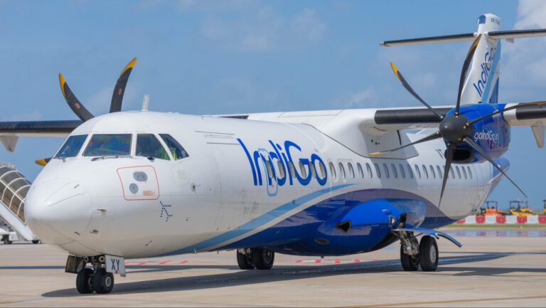 އިންޑިގޯއިން ޓްރިވެންޑްރަމުން މާލެއަށް ކޮންމެ ދުވަހަކު ދަތުރުތައް ބާއްވަނީ