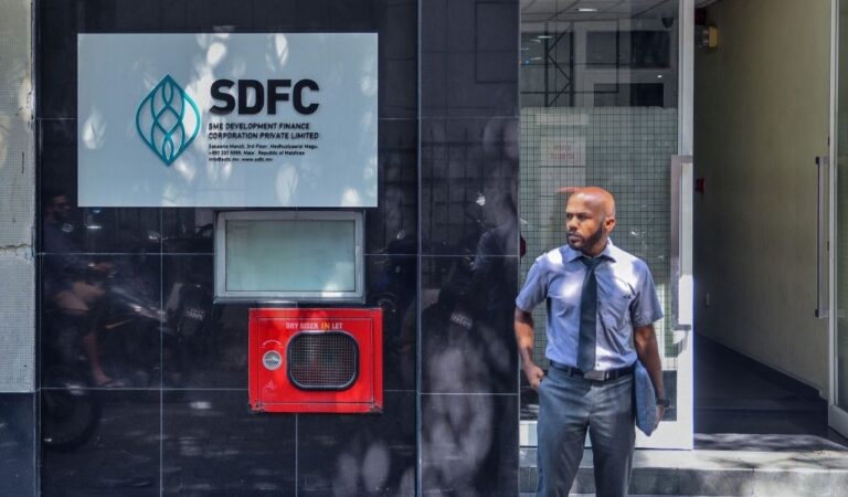 އެސްޑީއެފްސީގެ ލޯނު ޕޯޓްފޯލިއޯ އިސްލާމީ ބޭންކިން އުސޫލުތަކަށް ބަދަލުކުރަނީ