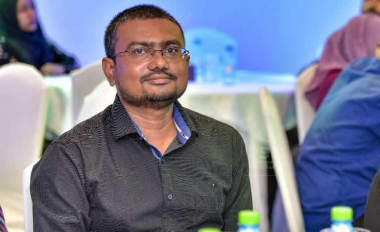 މީޑިއާ ކޮމިޝަންގެ ރައީސްކަމަށް ފަރުޞަތު އައްޔަންކުރަން ފާސްކޮށްފި