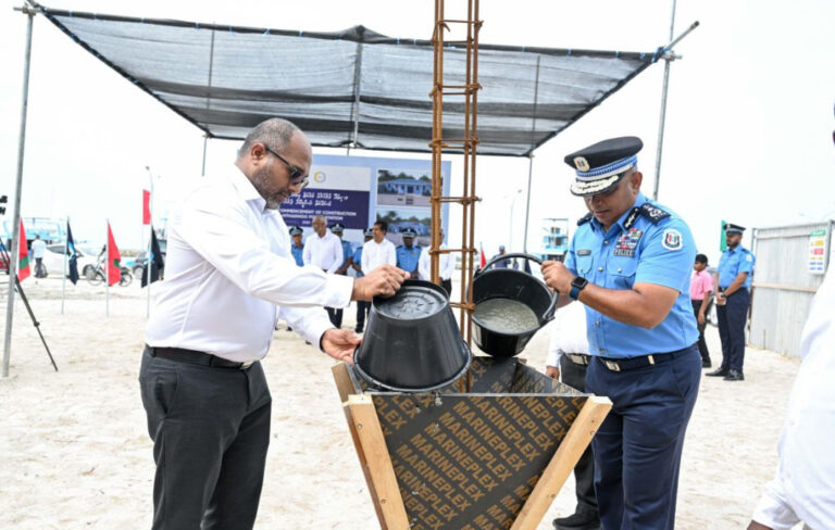 ލ. ހިތަދޫގައި އަލަށް ޤާއިމުކުރާ ފުލުހުންގެ މަރުކަޒުގެ މަސައްކަތް ފަށައިފި