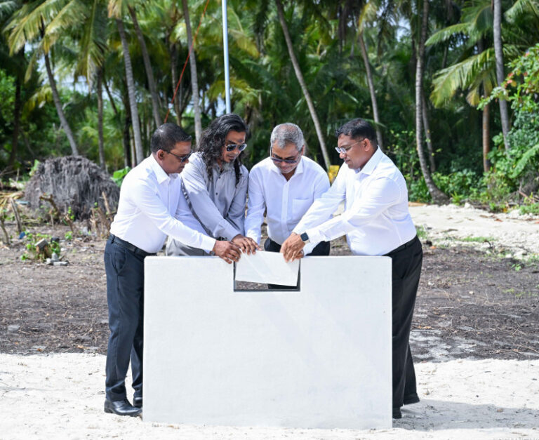 ނަރުދޫ ކުނި މެނޭޖުކުރާ މަރުކަޒުގެ މަސައްކަތް ފަށައިފި