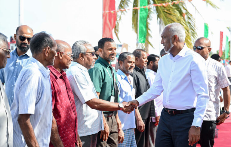 ރިސޯޓް މަޝްރޫއާއެކު ކާށިދުއަށް ސީޕްލޭންގެ ޝެޑިއުލް ދަތުރުތައް ފަށާނެ: ރައީސް
