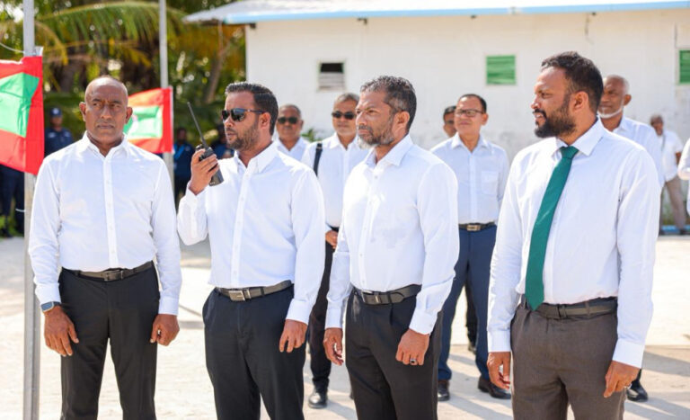 އޮޅުވެލިފުށީ ބަނދަރު ތަރައްޤީކުރުމުގެ ޢަމަލީ މަސައްކަތް ފަށައިފި